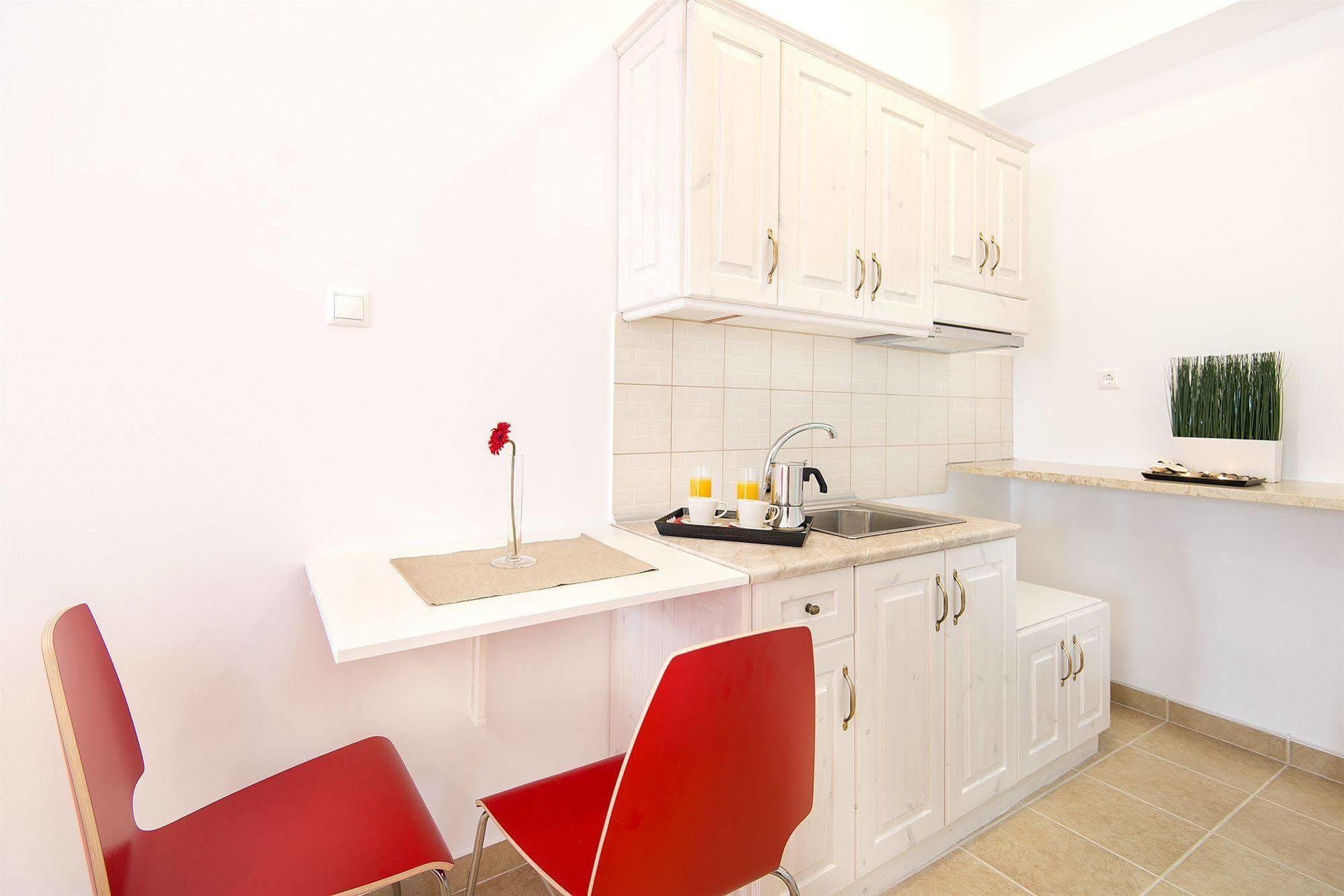 Lindos Harmony Suites ภายนอก รูปภาพ