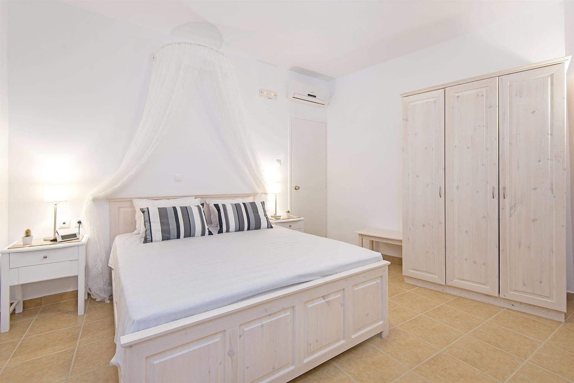 Lindos Harmony Suites ภายนอก รูปภาพ